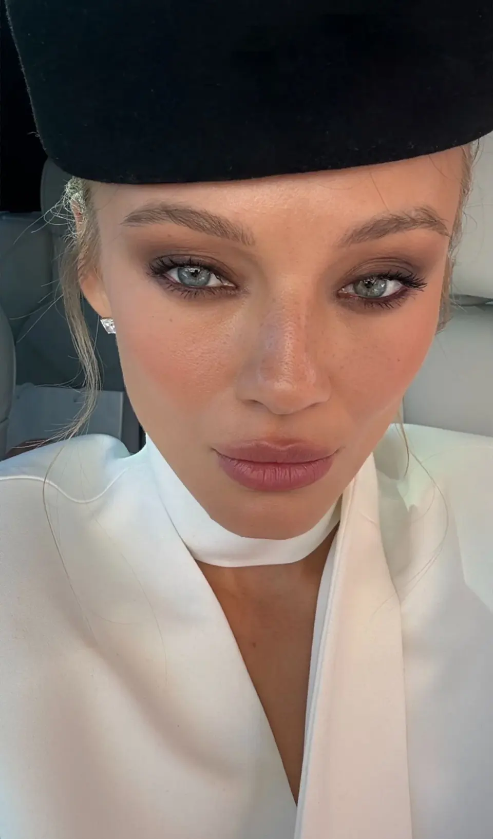 White Blazer Smoky Eyes